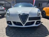 Alfa Romeo Giulietta Quadrifoglio Verde - weiße Alfa Romeo Giulietta