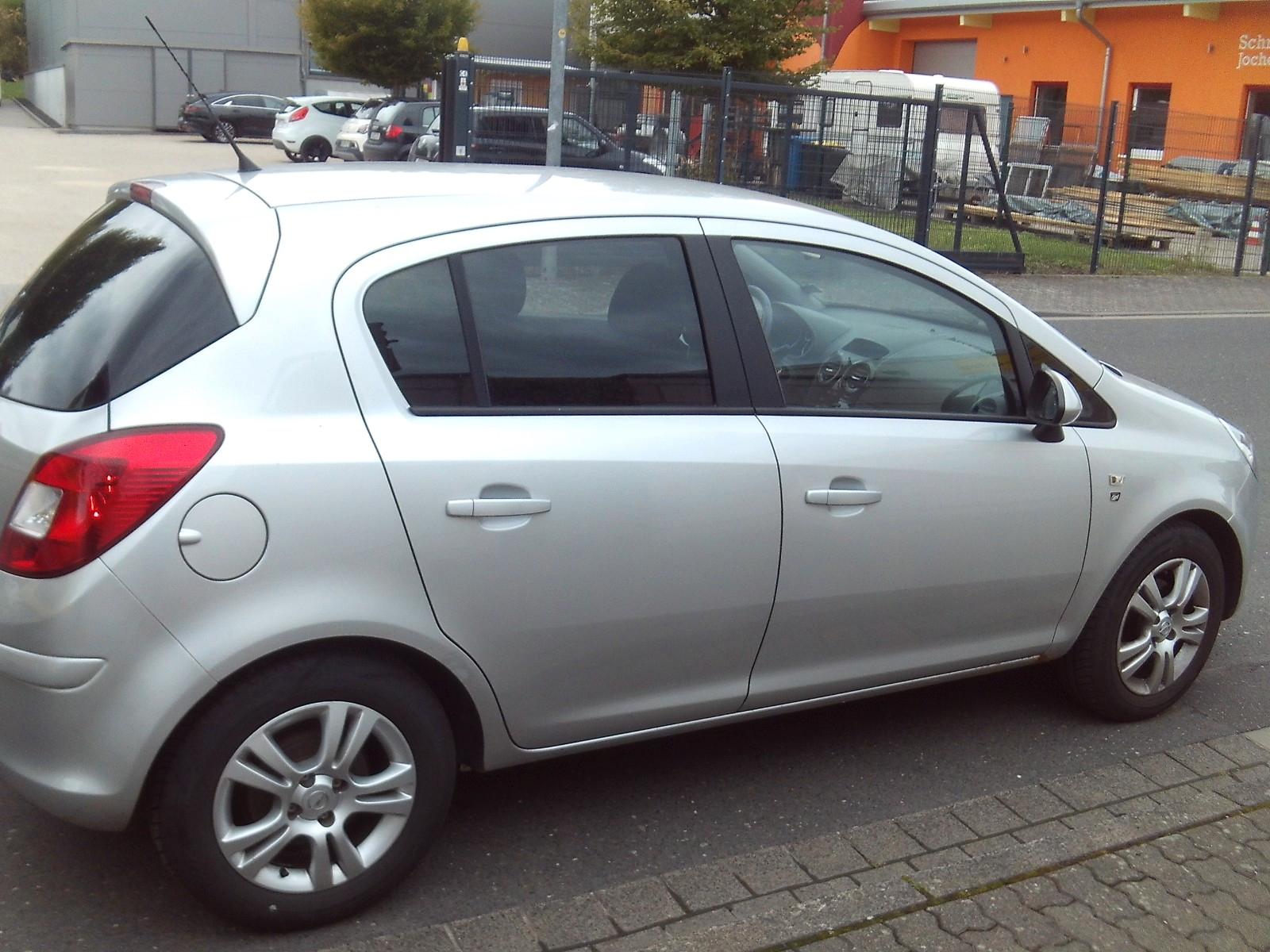 Opel Corsa 1.4 Twinport  INNOVATION
