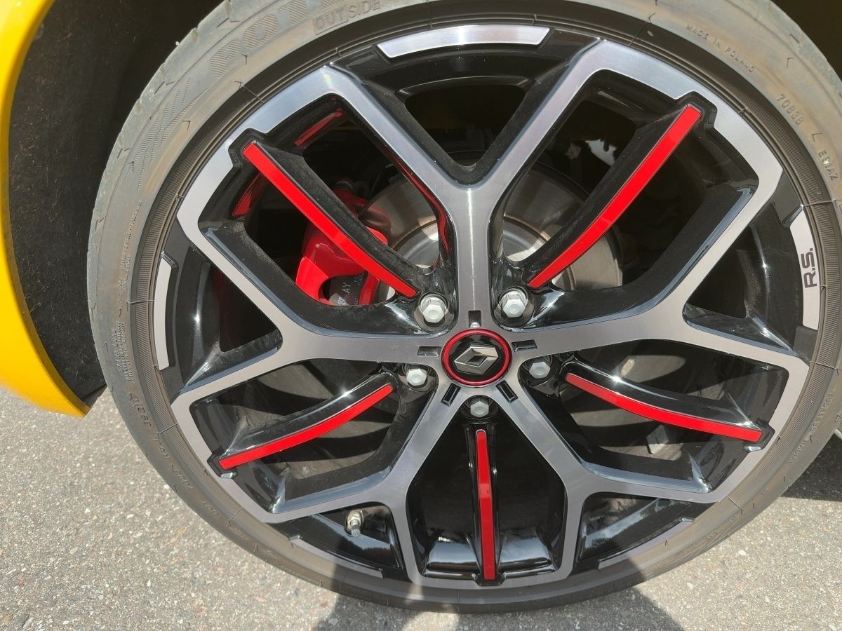Fahrzeugabbildung Renault Megane R.S. TROPHY TCe300 EDC 9.900 km Original