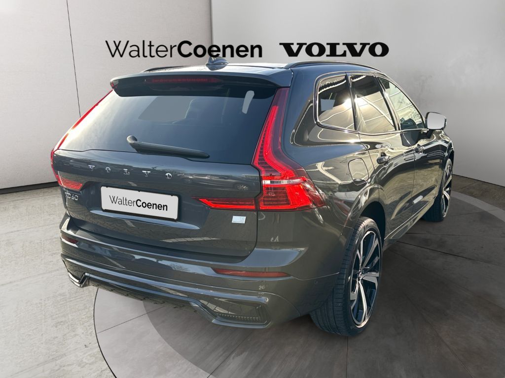 VOLVO XC60 T8 AWD Recharge Plus Dark 360° AHK semi ele VOLVO XC60 T8 AWD Recharge Plus Dark 360° AHK semi ele