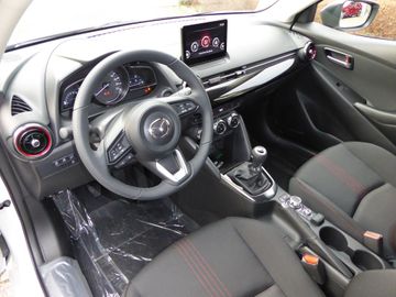 Mazda 2 e-SKYACTIV G 90 M HYBRID Homura