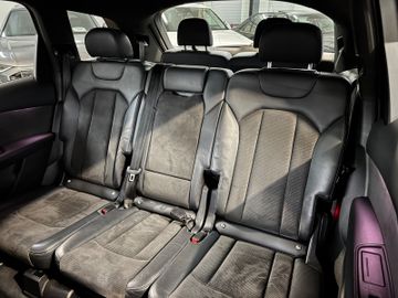 Audi Q7 - 9