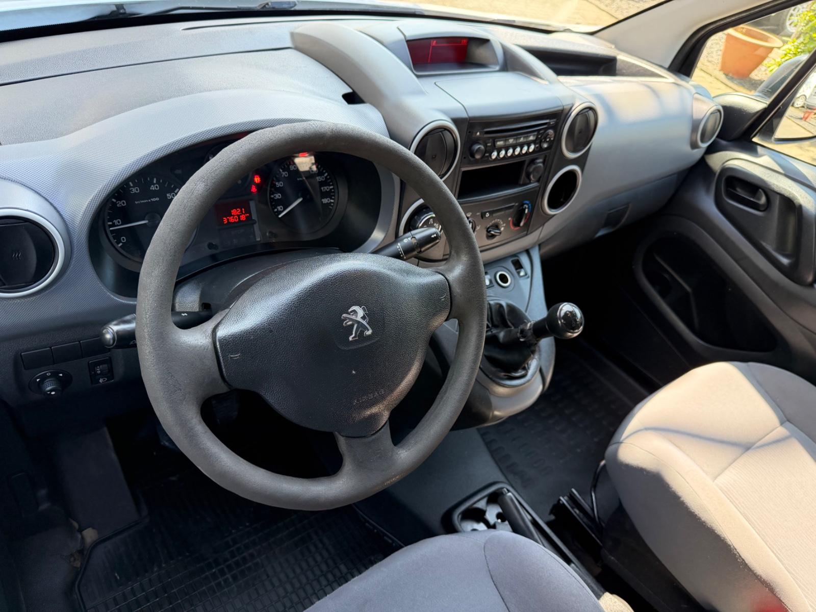 Peugeot Partner L1 Avantage / Komfort Avantage Edition