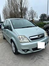 Opel Meriva 1.4 16V Cosmo benzina/GPL OK NEO PAT - Opel Meriva aus 2009: 1.4