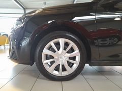 Fahrzeugabbildung Opel Corsa F Edition Sitz- & Lenkradheizung Allwetter