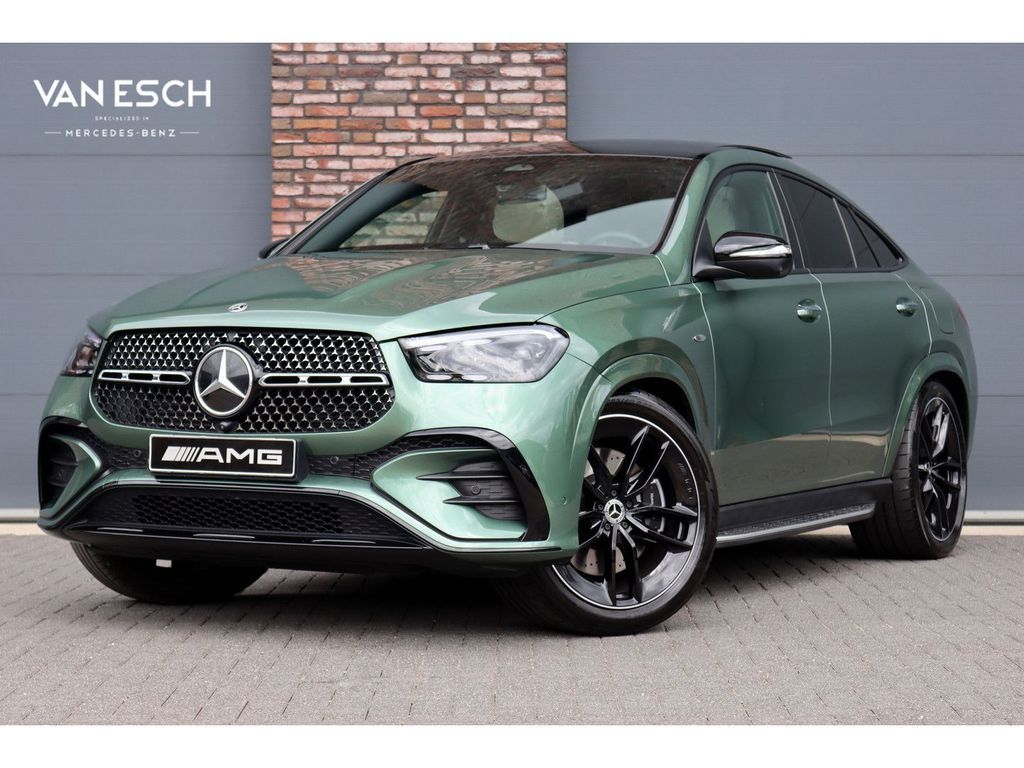 Mercedes-Benz GLE 400 — hlavná fotografia