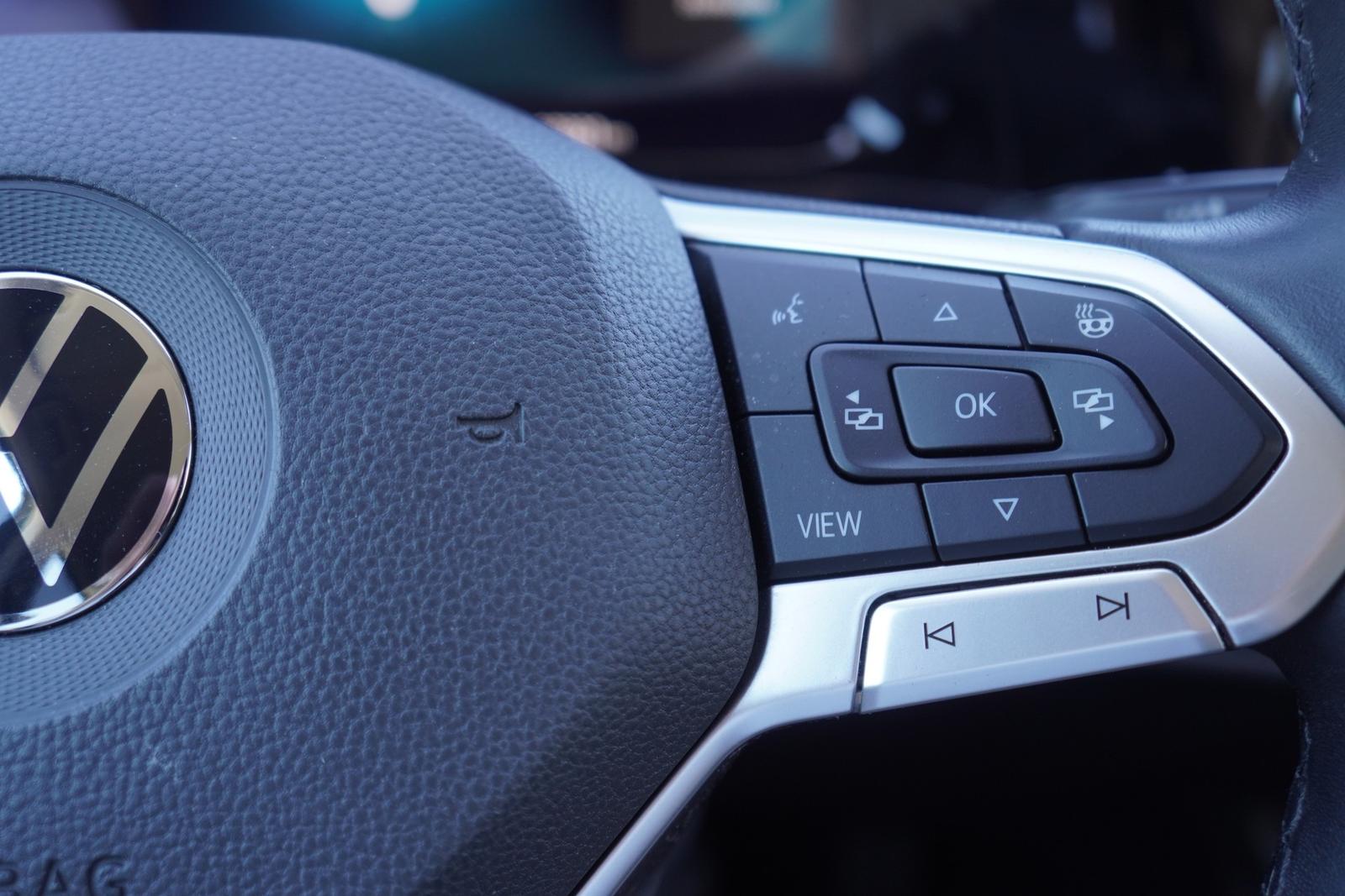 Volkswagen Golf VIII 1.0 TSI LED Sitzheizung PDC, миниатюра 18