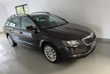 Skoda Superb Combi Exclusive 2.0 TDI Navi Memory - Skoda Superb Exclusive mit Diesel-Antrieb