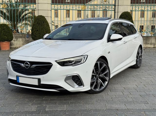 Opel Insignia B Sports Tourer GSi 4x4 VOLLAUSSTATTUNG