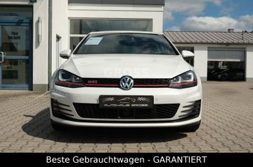 Volkswagen Golf - 4