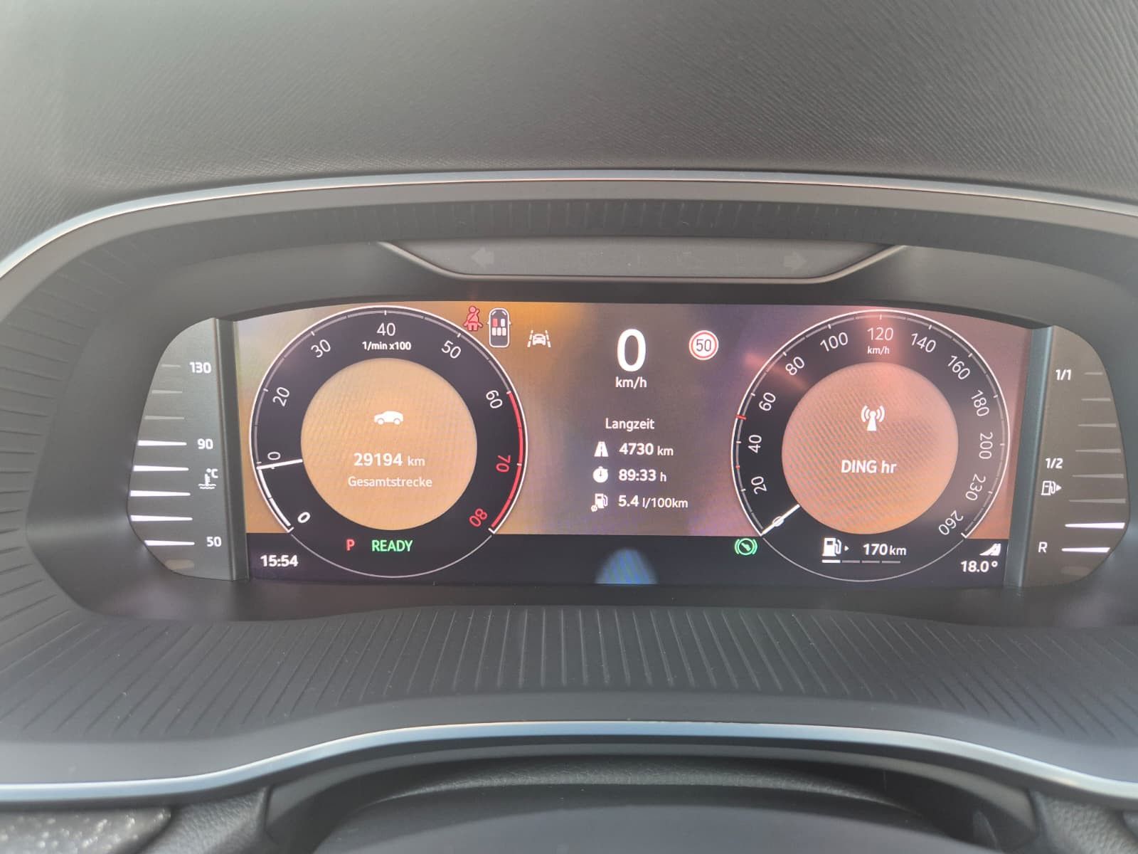 Fahrzeugabbildung SKODA Octavia 1.5 eTSI DSG Selection LED*AHK*5J-Gar.