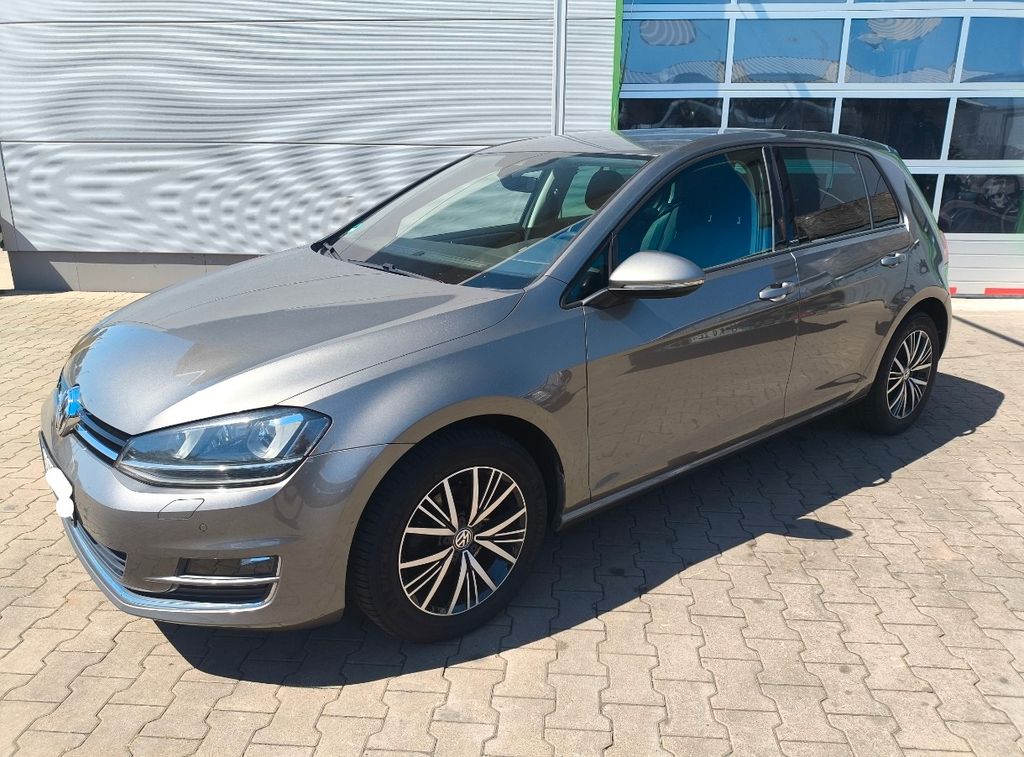 Image of Volkswagen Golf