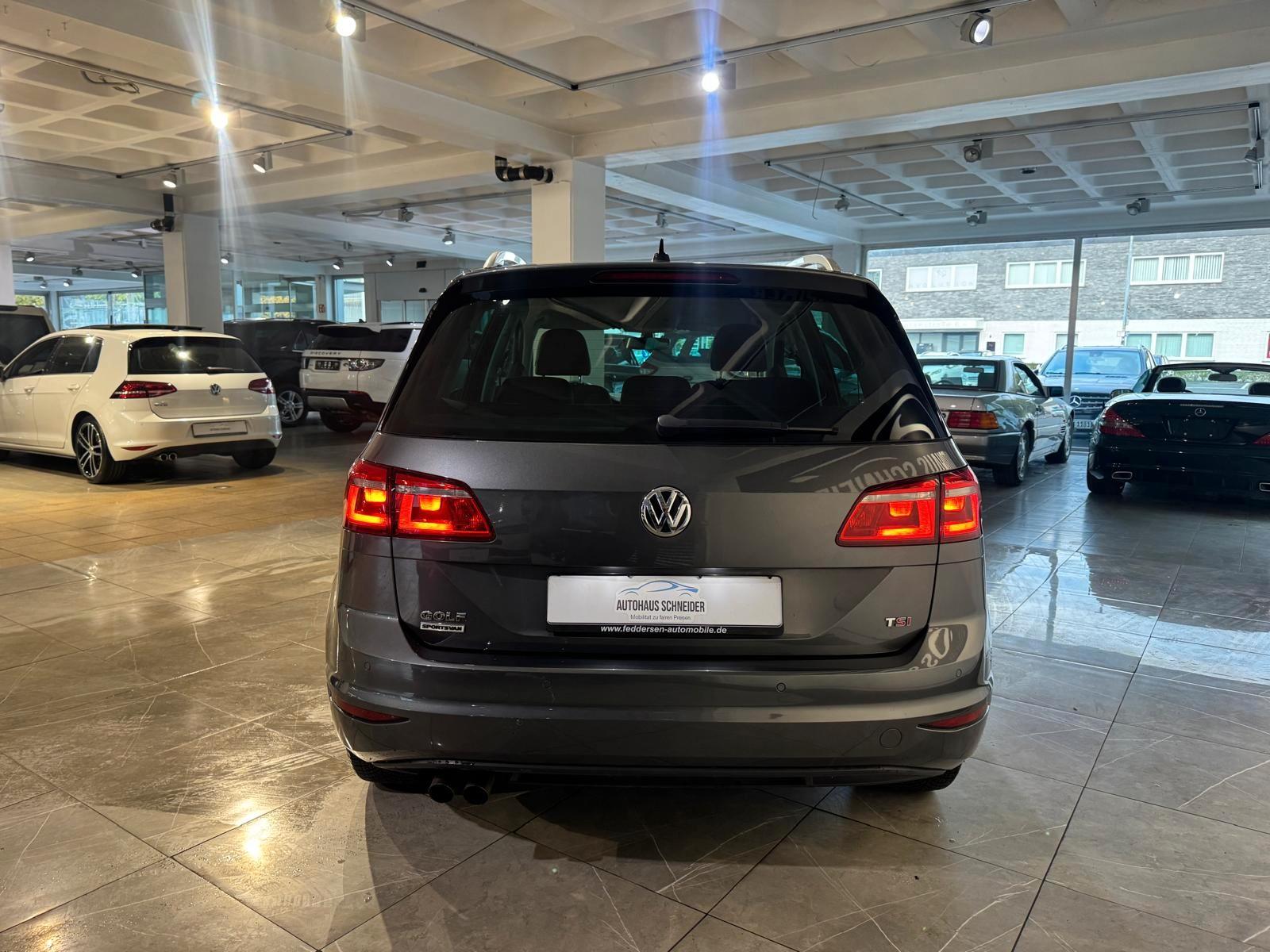 Volkswagen Golf Sportsvan VII Sound BMT*Navi*AHK