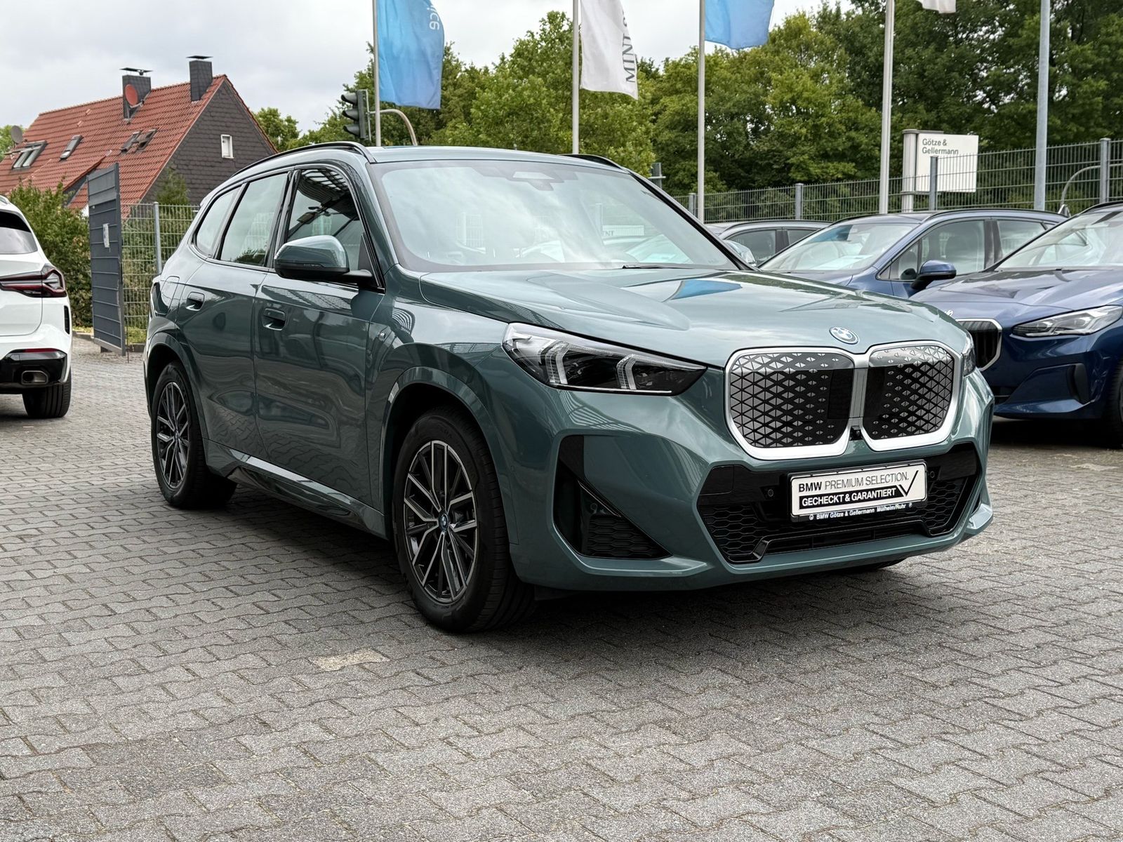 BMW iX1 xDrive30 M Sport Stop&Go HeadUp Memory foto 3