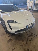 Porsche Taycan 4 Cross Turismo - - Porsche Taycan in Dortmund