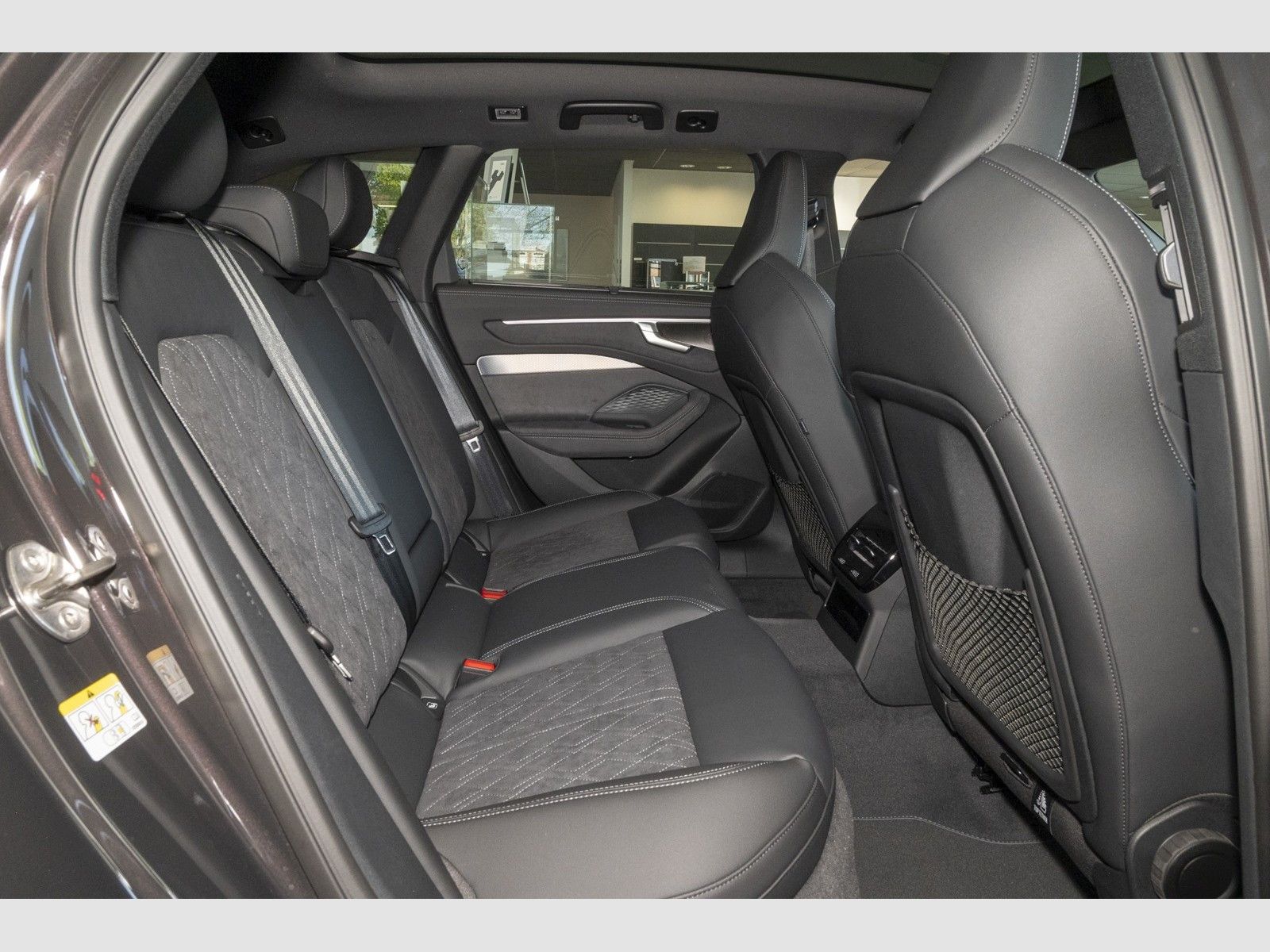Audi A6 - Bild 10