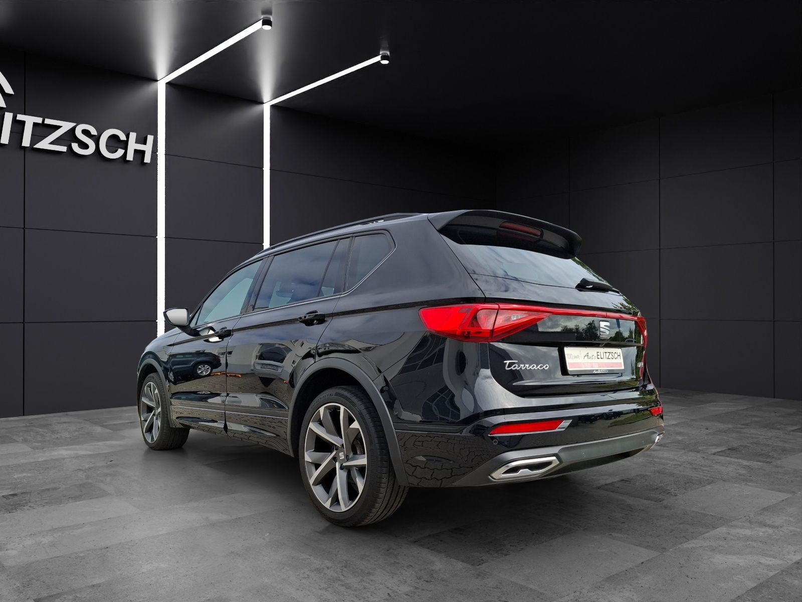 Fahrzeugabbildung SEAT Tarraco TSI FR DSG 4Drive LED AHK Navi Pano AID