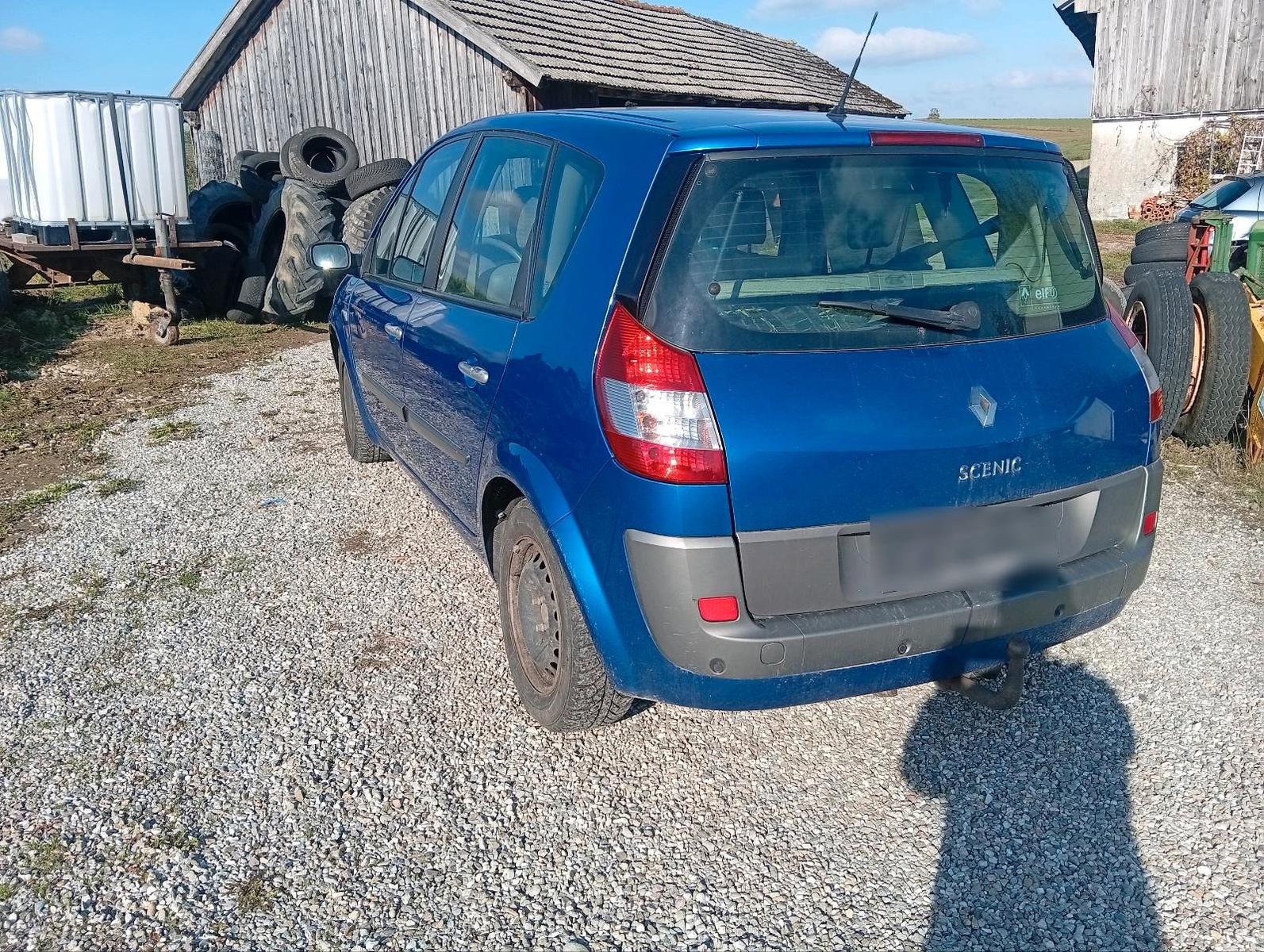 Renault Scenic 2006 — rear view