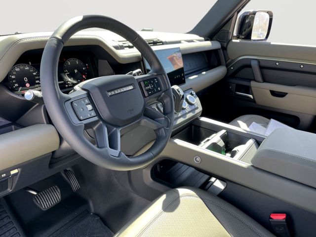 Land Rover Defender 110 X-Dynamic SE D250+Pano+AHK+ACC+MY25