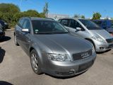 Audi A4 2.4 Benziner Zahnriemen kaputt Navi - Audi A4: Kombi, Zahnriemen