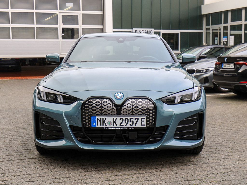 BMW i4 Gran Coupe 35 eDrive M-Sport Pro FACEL. 360° foto 4