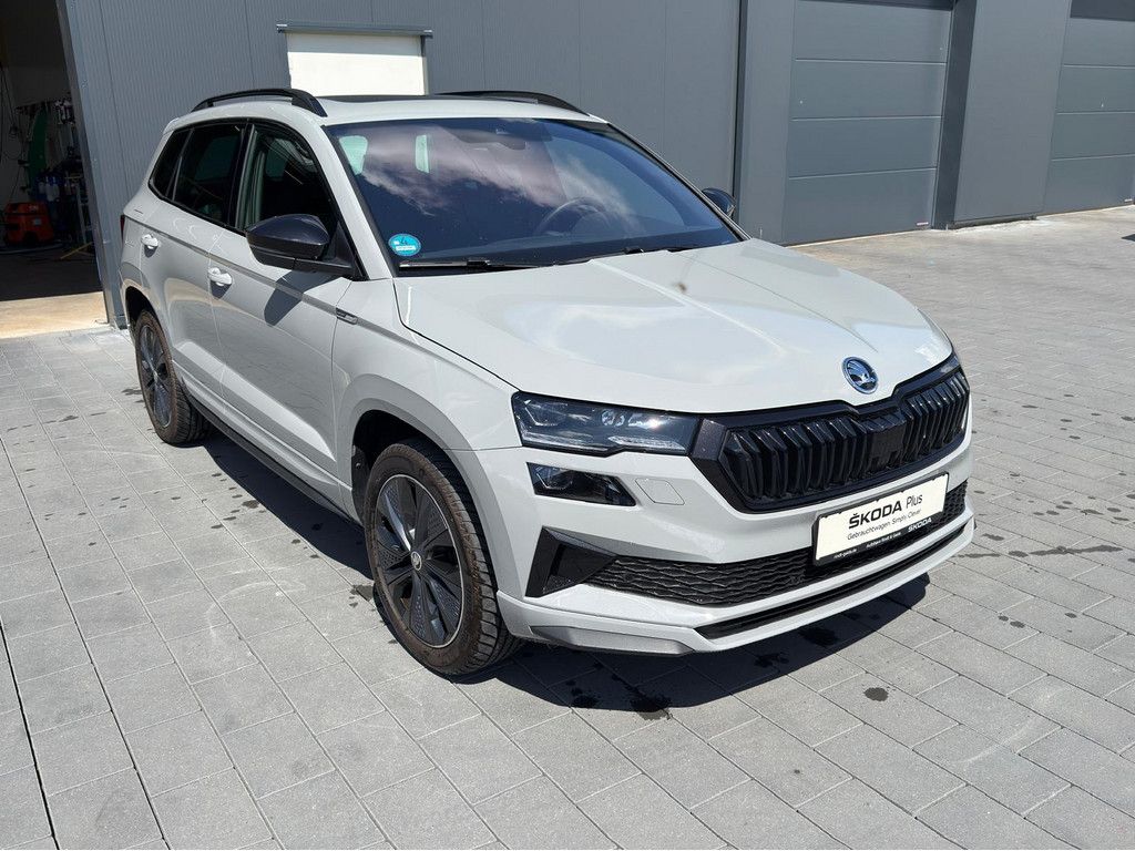 Skoda Karoq 1.5 TSI ACT Sportline PANO AHK MATRIX-LED imagem 3