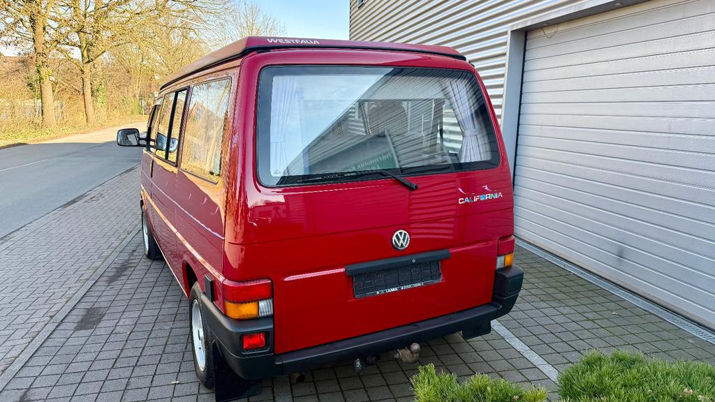 Volkswagen T4 California