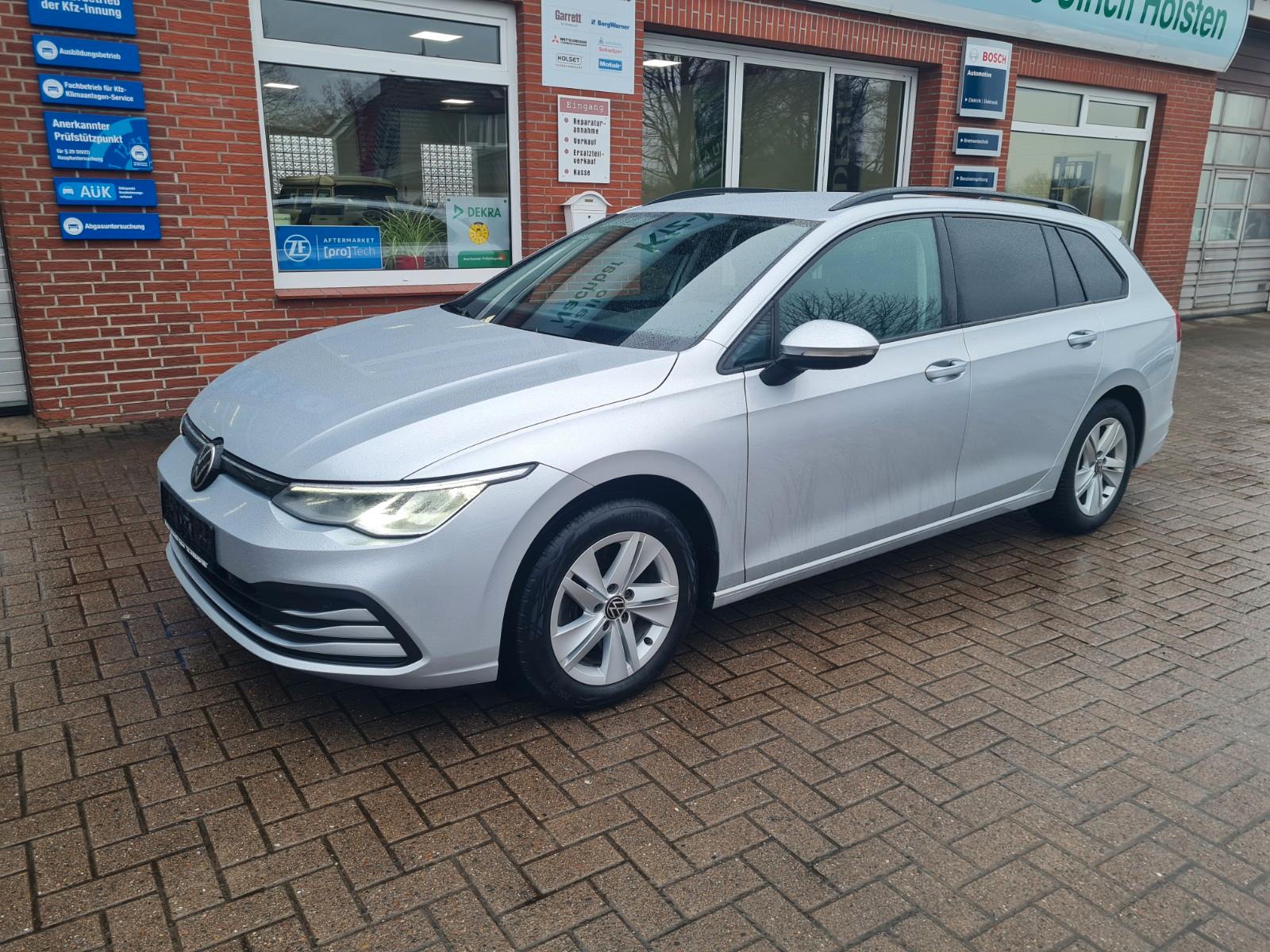 Volkswagen Golf VIII Variant Life