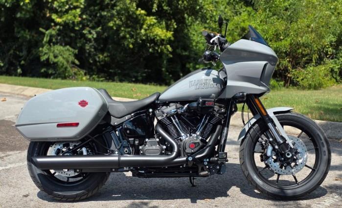 Harley-Davidson Low Rider ST 2025 Black Finish Neu Rabatt 3660 €