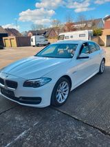 BMW 535i xDrive A Luxury Line Luxury Line - BMW 535 mit Benzin-Antrieb: Leder, Navigationssystem, Limousine