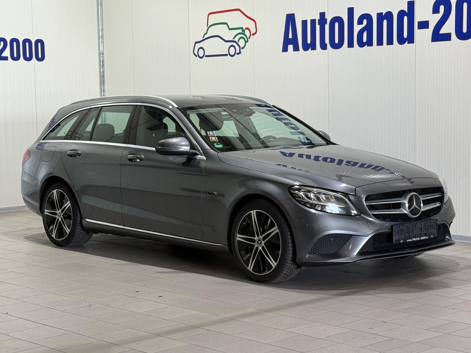 Mercedes-Benz C 300 de T Avanatgarde Distronic-AHK-LED-Kamera