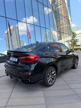 BMW X6 xDrive50i - - BMW X6: 50i