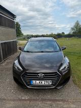 Hyundai i40 1.7 CRDi 104kW blue Style DCT Style - Hyundai i40 mit Diesel-Antrieb: Kombi, 1.7