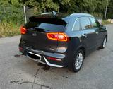 Kia *** Kia Niro Hybrid Scheckheft gepflegt AC... - Kia Niro von privat