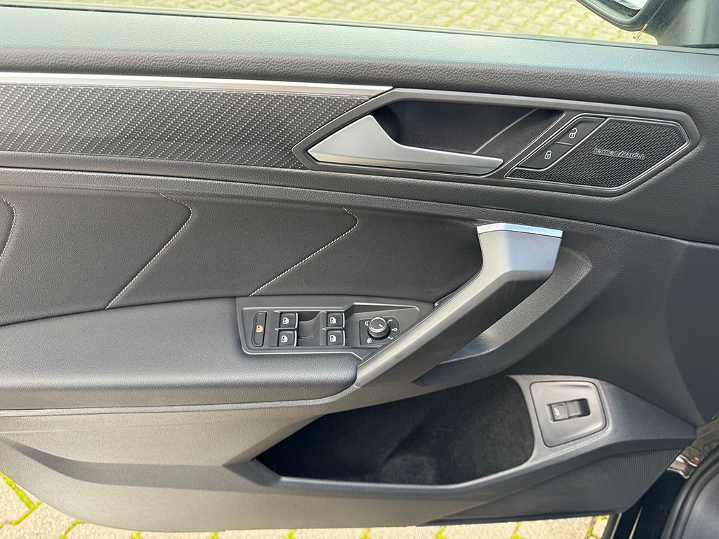 Tiguan Allspace 2.0 TDI 4M R-LINE *LEDER*H&K*