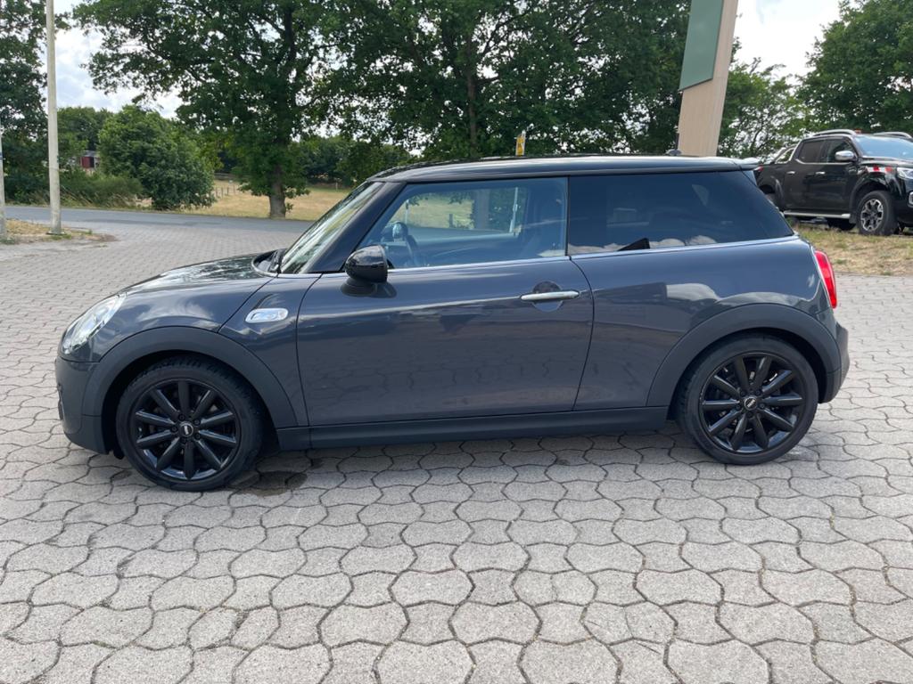 MINI Cooper SD