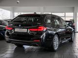 BMW 530e Touring M-Sport PANO HUD 360° LASER FACEL. - BMW: Kombi, E36