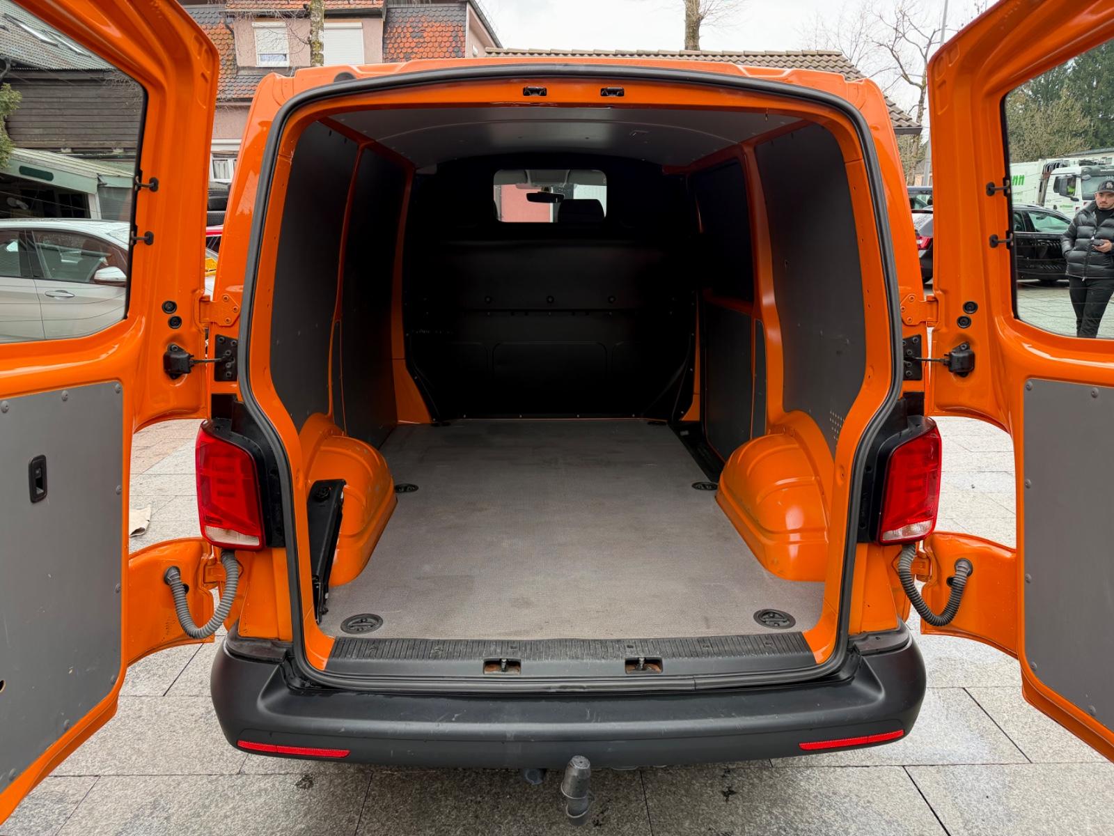 Volkswagen T6.1 Transporter 2.0 TDI 4Motion *1.Hand*AHK*