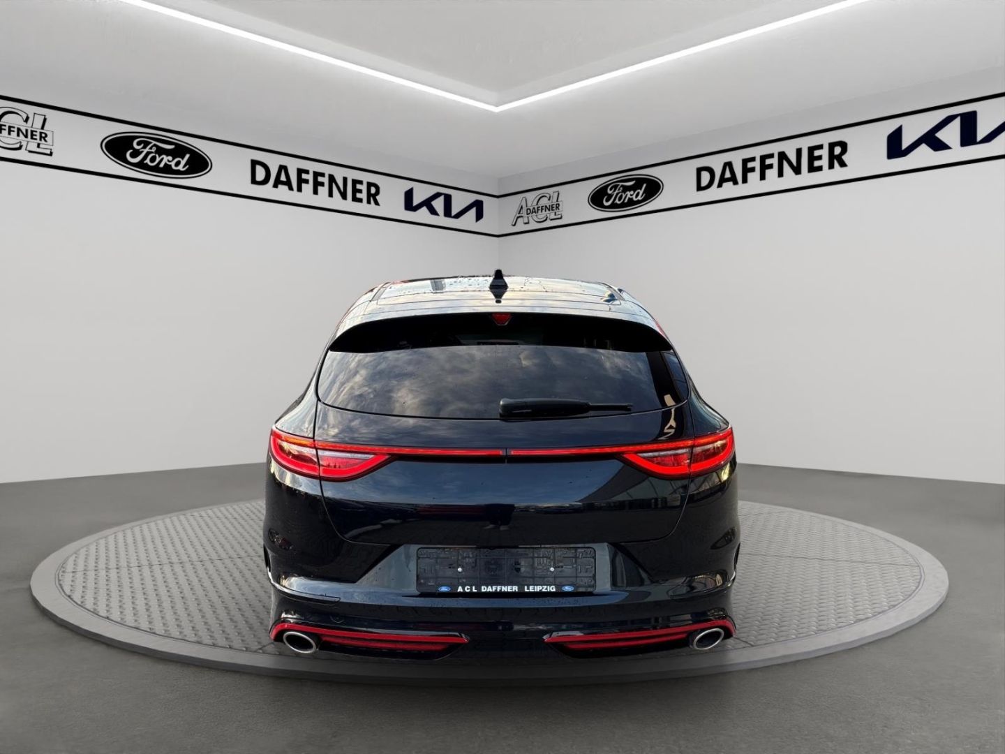 Fahrzeugabbildung Kia ProCeed GT 1.6 VerkehrszeichenERK Kamera LED