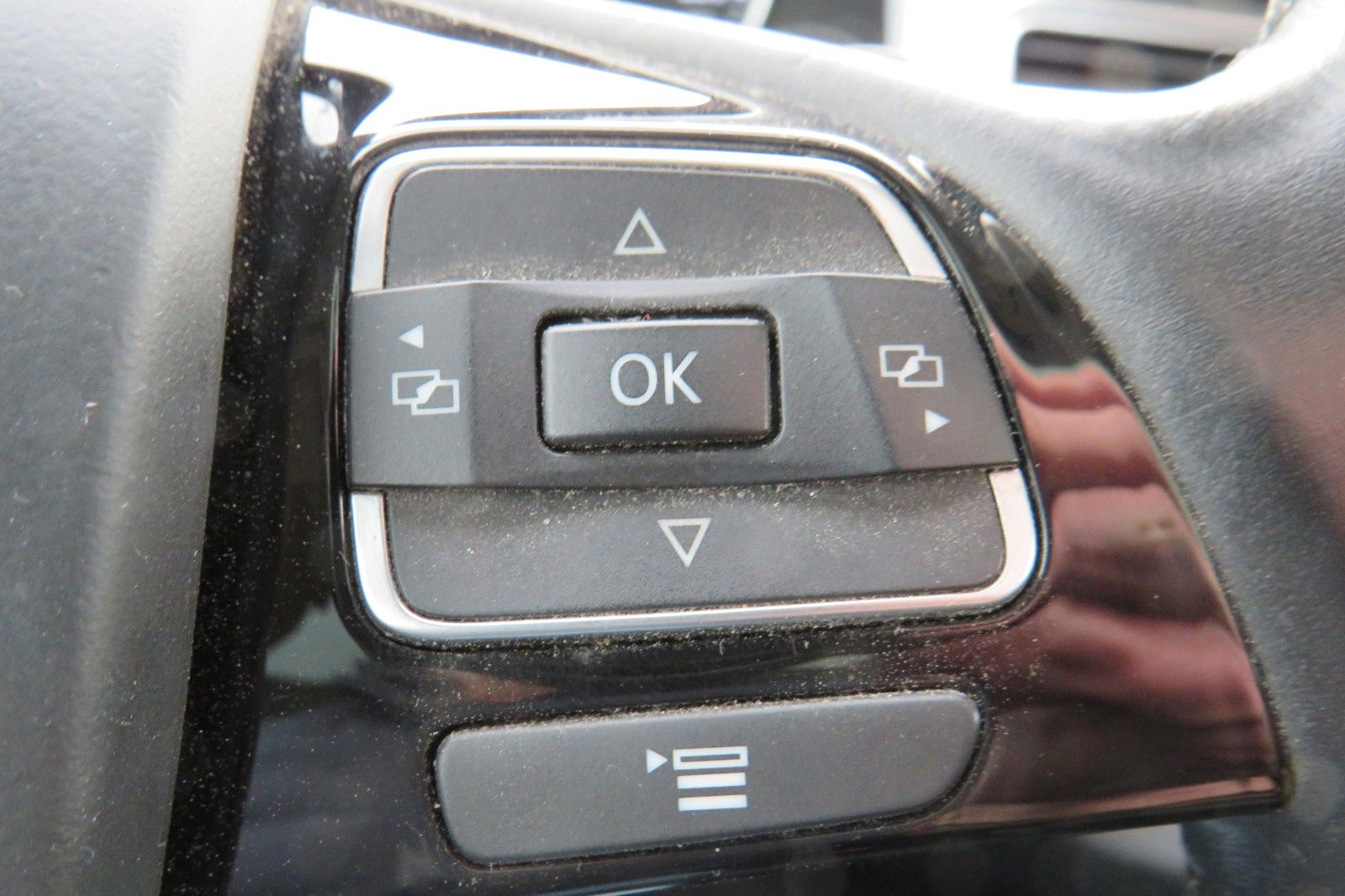 Fahrzeugabbildung Volkswagen Touareg Terrain Tech VOLL/ALLES AUSSER R-LINE !!