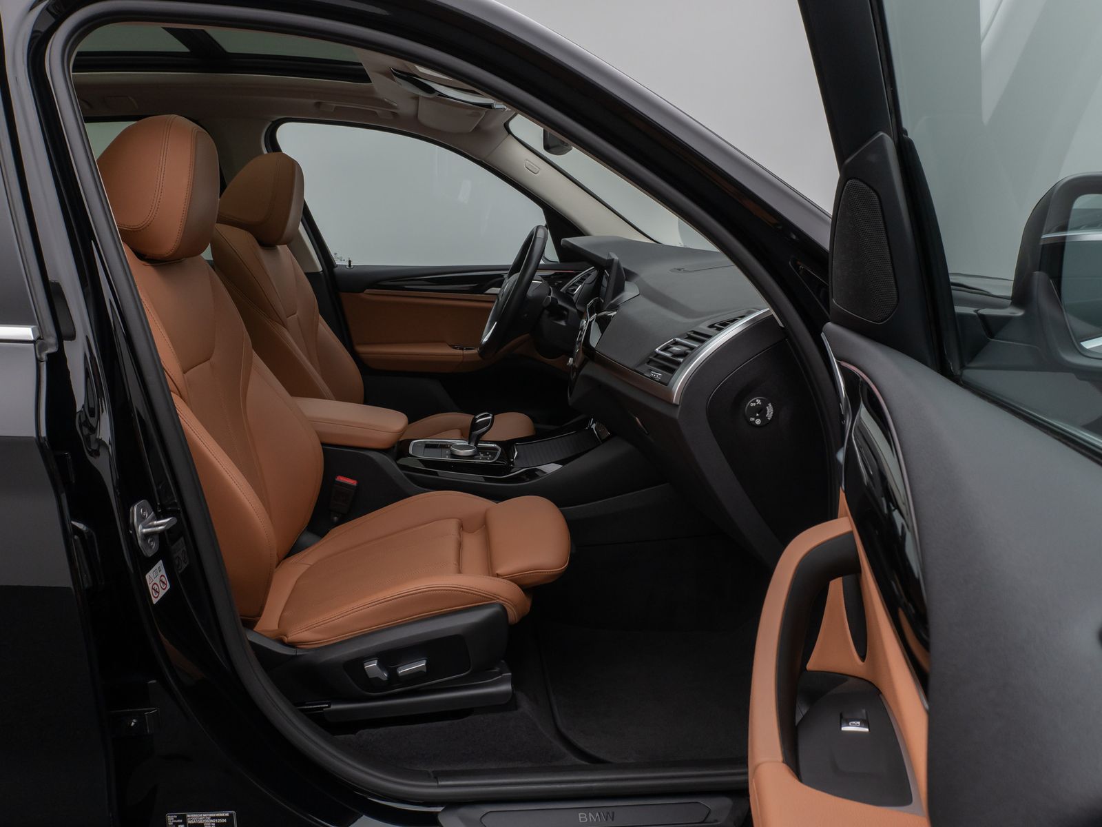 Fahrzeugabbildung BMW X3 xD20d Panoram 360°DAB HiFi Leder Sport 18Zoll
