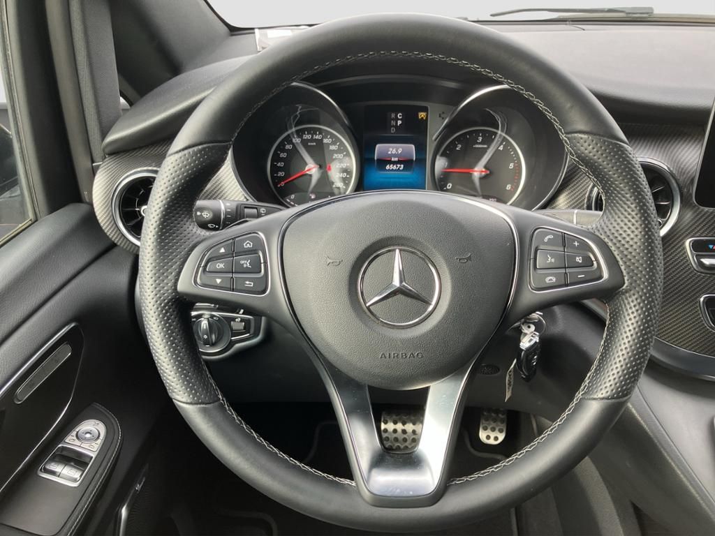 Fahrzeugabbildung Mercedes-Benz V 300 d 4MATIC AVANTGARDE EDITION Lang AHK*Leder