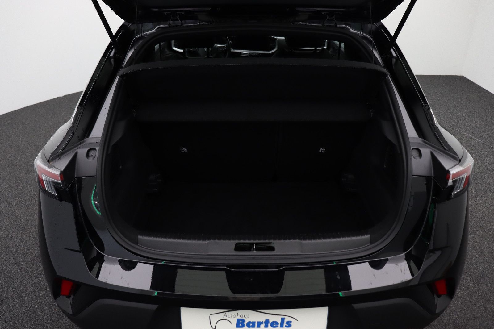 Fahrzeugabbildung Opel Mokka e Ultimate LED/RK/ACC/SH/AppleCP