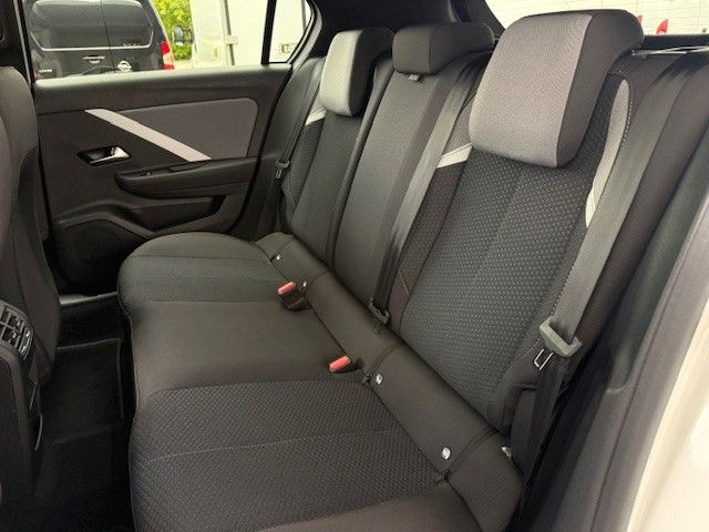 Fahrzeugabbildung Opel Astra L Edition 130PS Kamera/Navi/SHZ/LED!