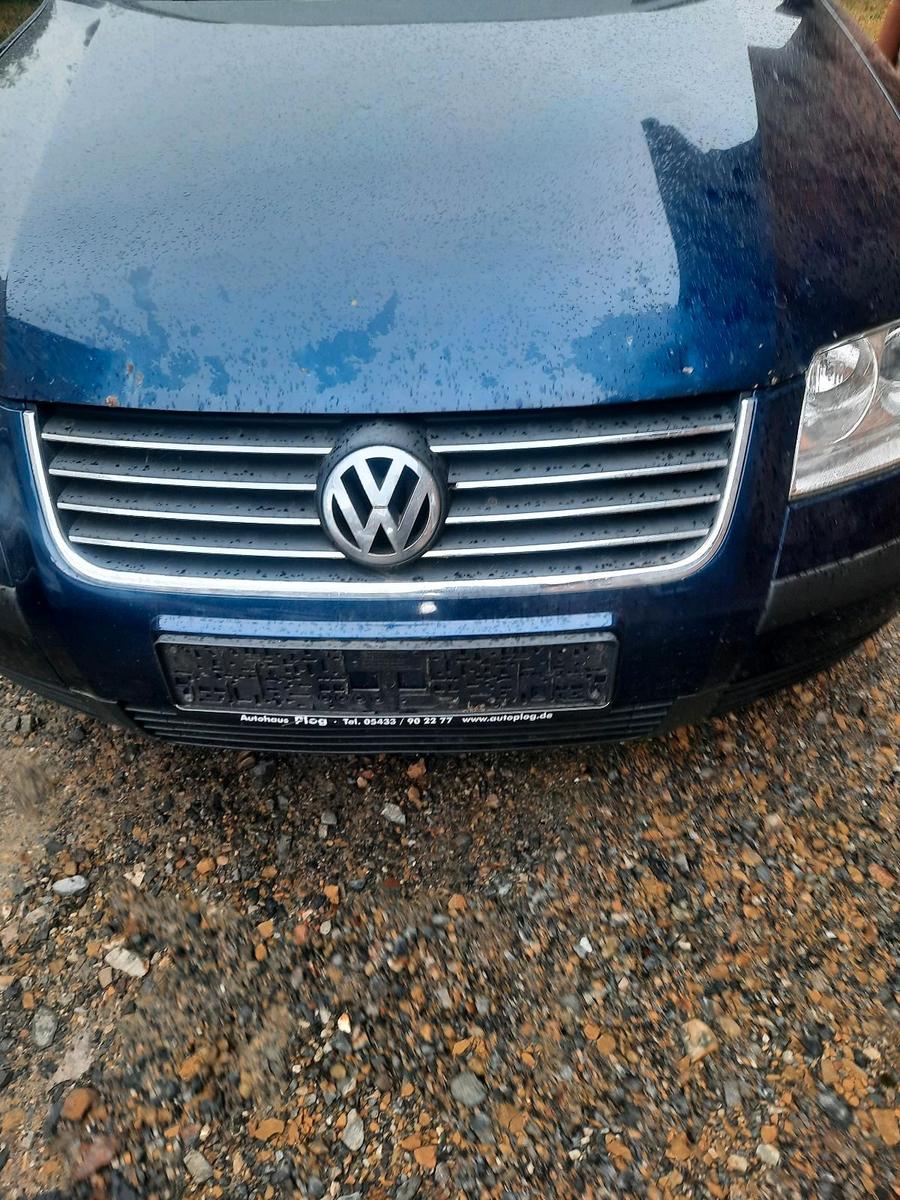 Volkswagen Passat 2005 — photo 11
