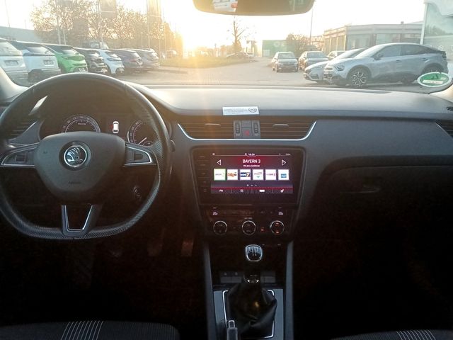 Octavia Combi, 1.6 TDI DPF, Style, Navigation