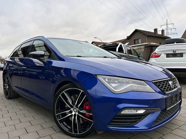 Cupra Leon ST Cupra 300 4Drive Alcantara Keyless Pano