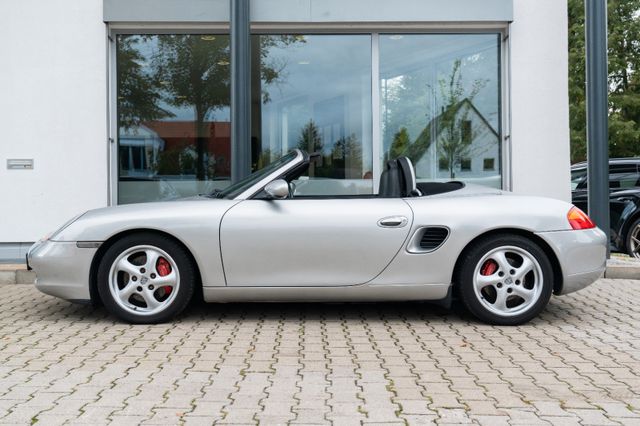 Porsche Boxster S/ SITZHEIZUNG/ CD/ HARMAN/ ALARM/ 18" Porsche Boxster S/ SITZHEIZUNG/ CD/ HARMAN/ ALARM/ 18"