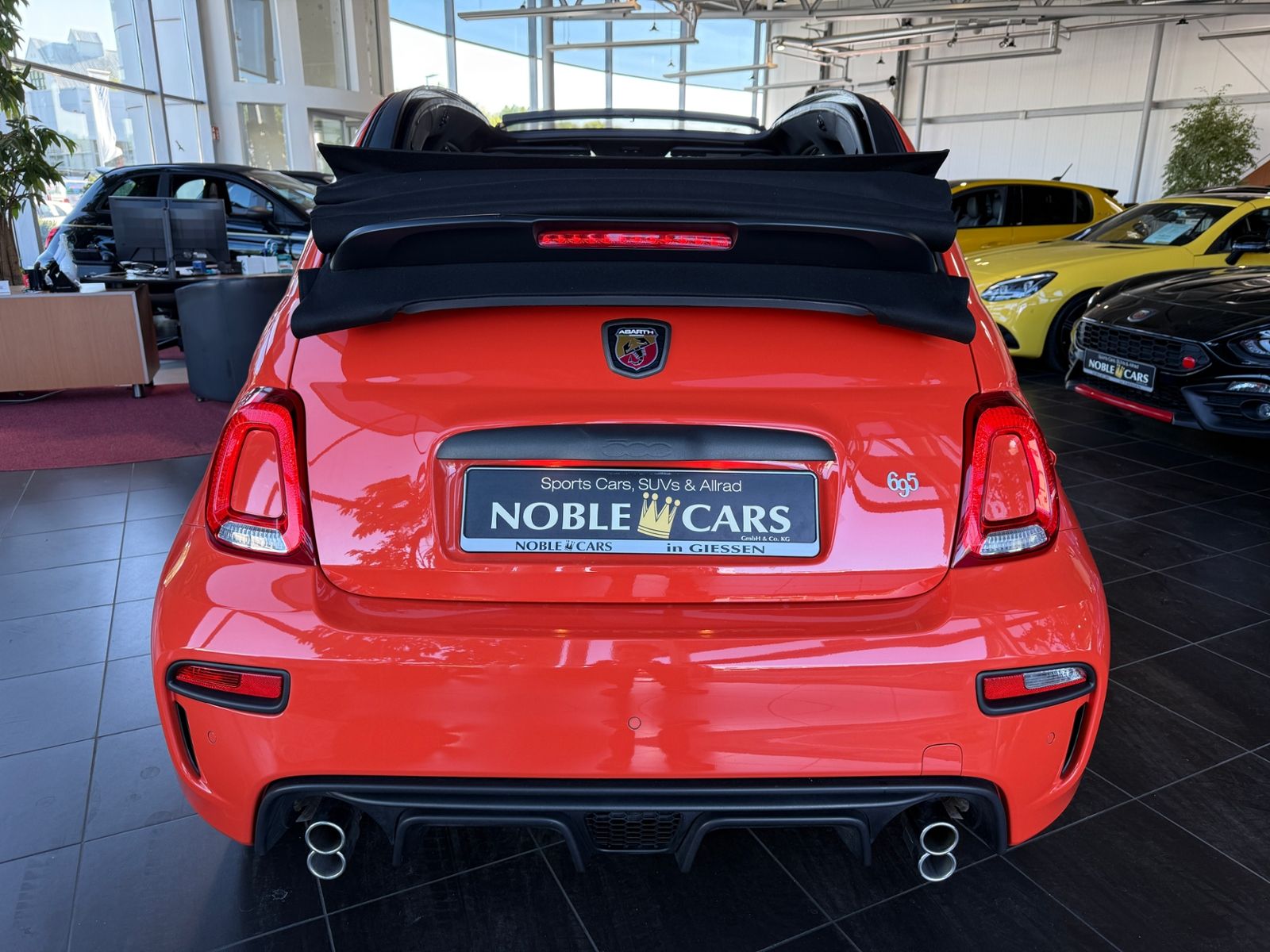 Fahrzeugabbildung Abarth 695C Aut. CarPlay ALU