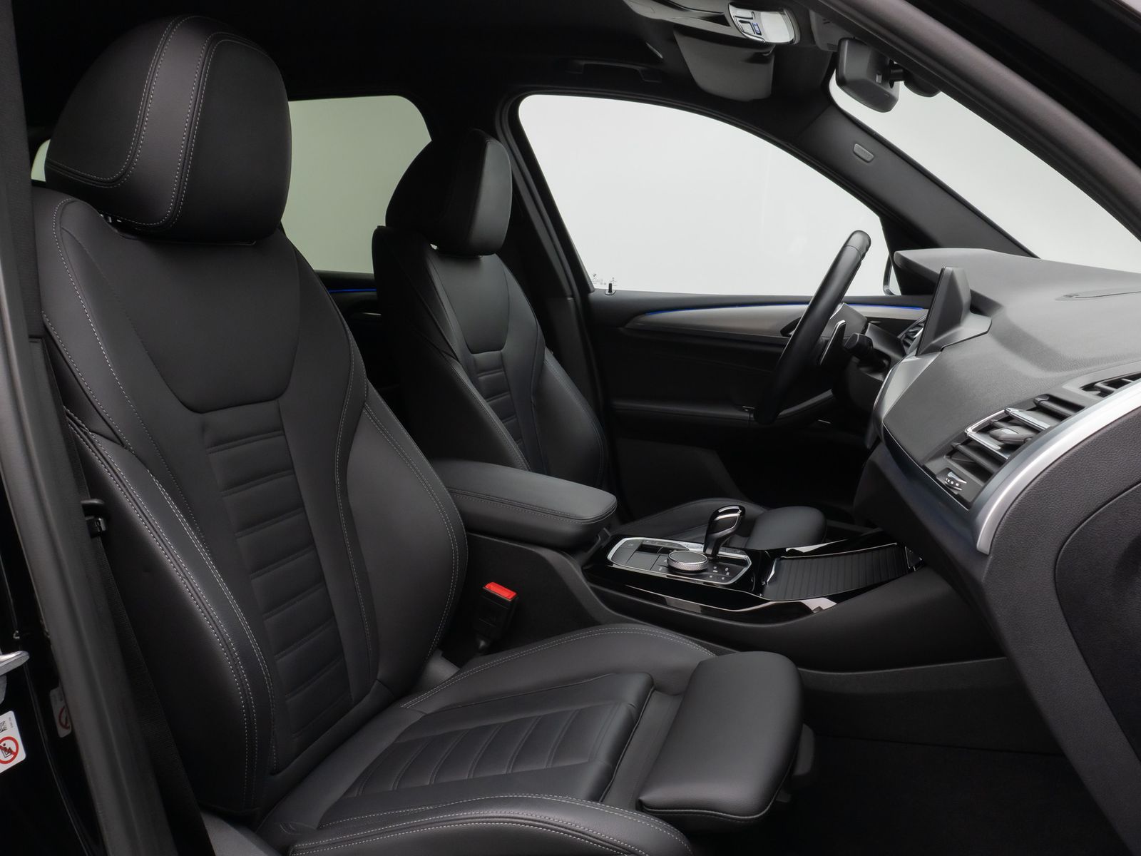 Fahrzeugabbildung BMW X3 xD30i M Sport Kamera DAB HiFi AdaptLED 19Zoll